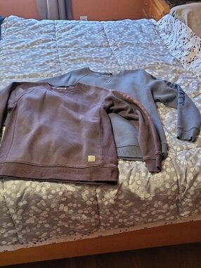 Carhartt Purple And Blue Crewneck Sweatshirt Duo
